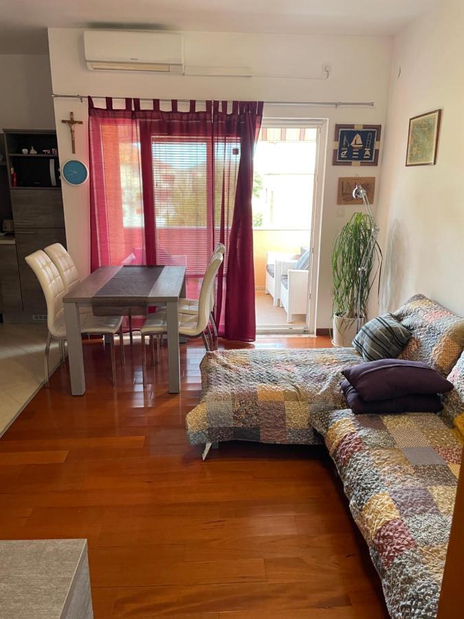 Apartments Dumina Μούρτερ Εξωτερικό φωτογραφία